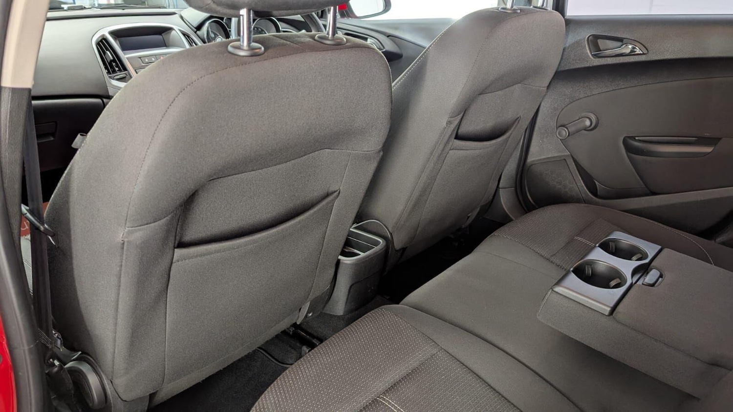 Used Vauxhall Astra 2015 for sale - 76398323: Photo 38