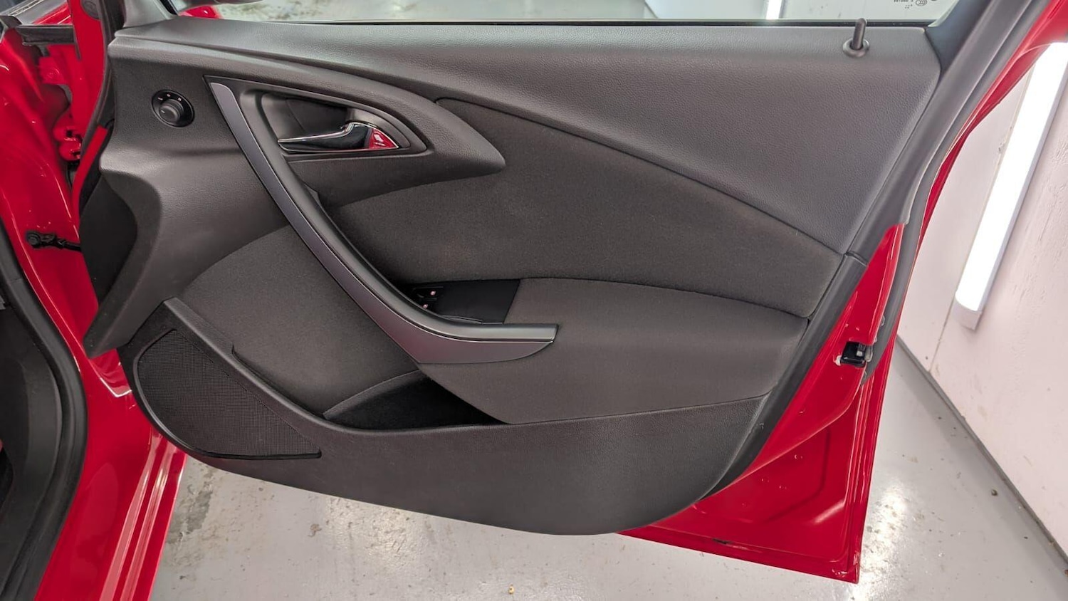 Used Vauxhall Astra 2015 for sale - 76398323: Photo 57