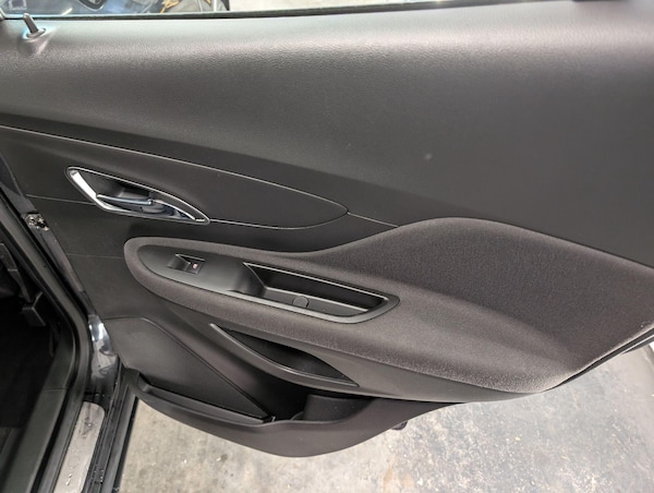 Used Vauxhall Mokka 2015 for sale - 76109628: Photo 64