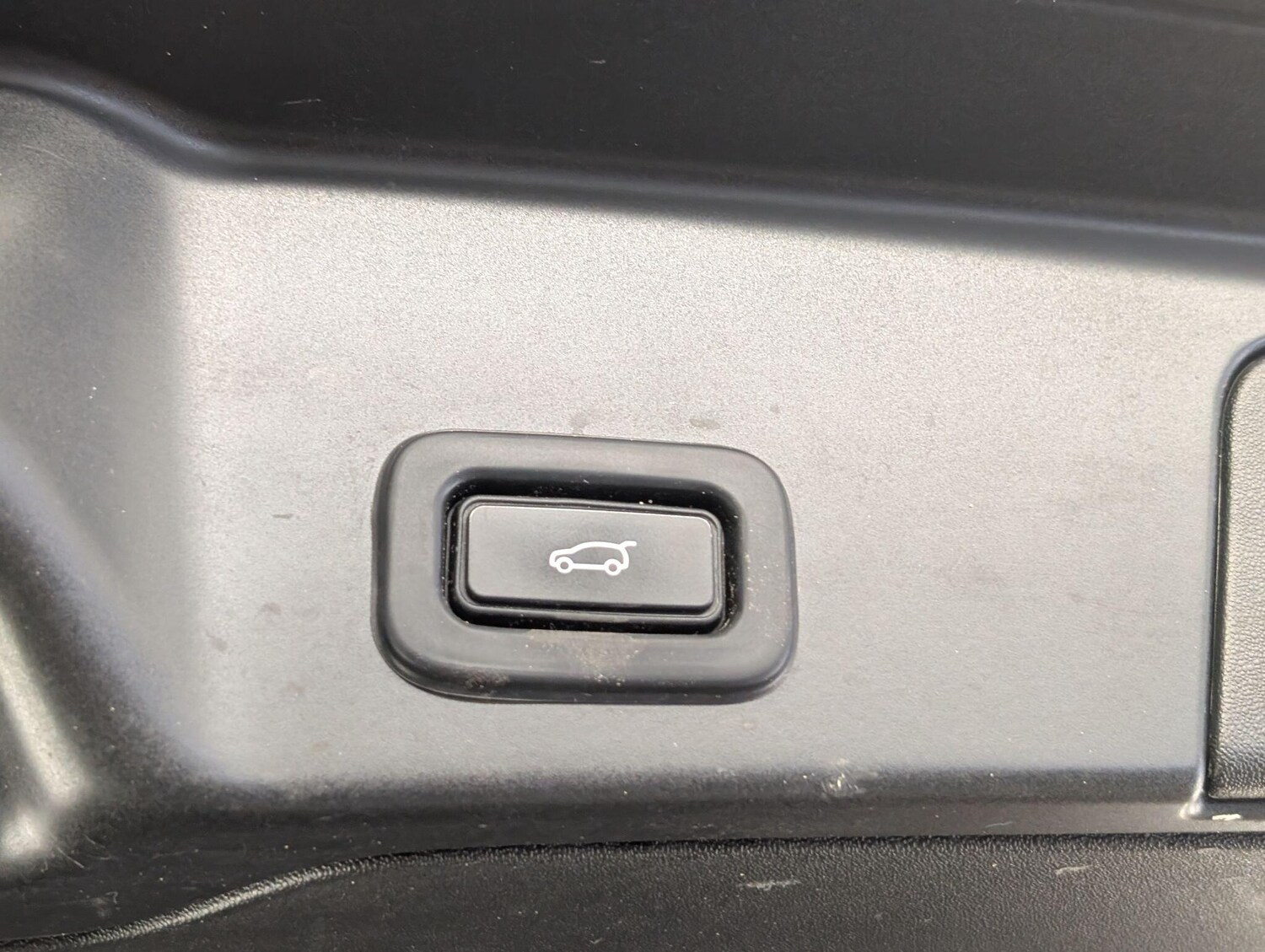 Used Land Rover Range Rover Evoque 2019 for sale - 76239535: Photo 41