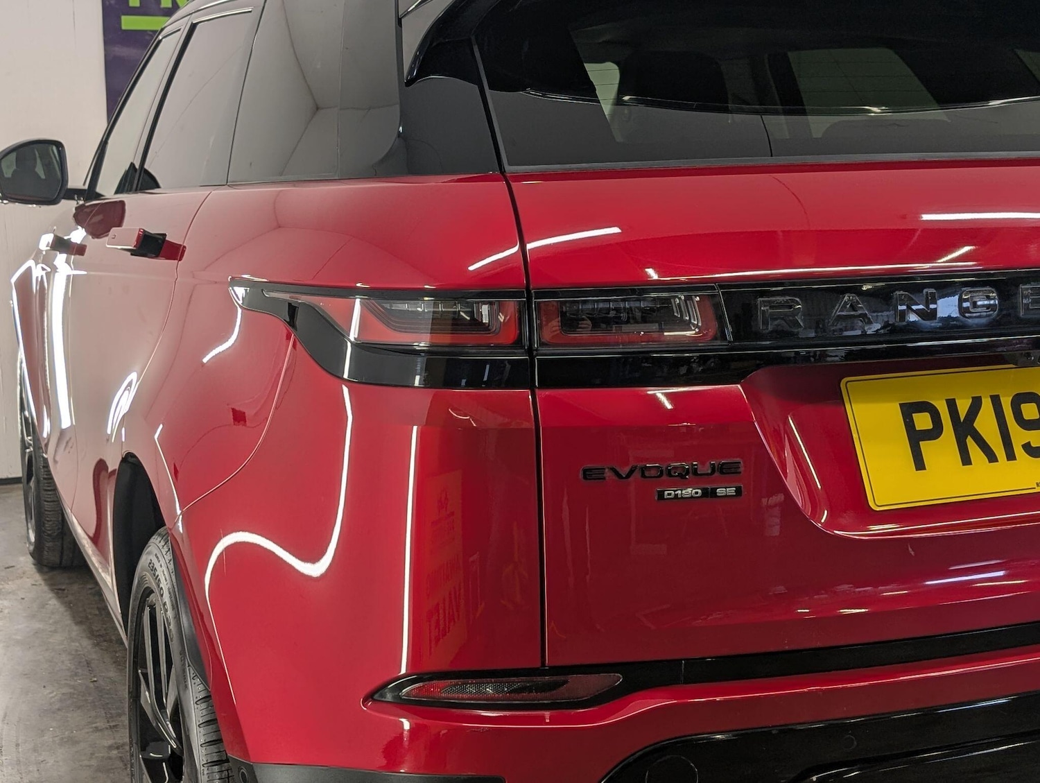 Used Land Rover Range Rover Evoque 2019 for sale - 76239535: Photo 8