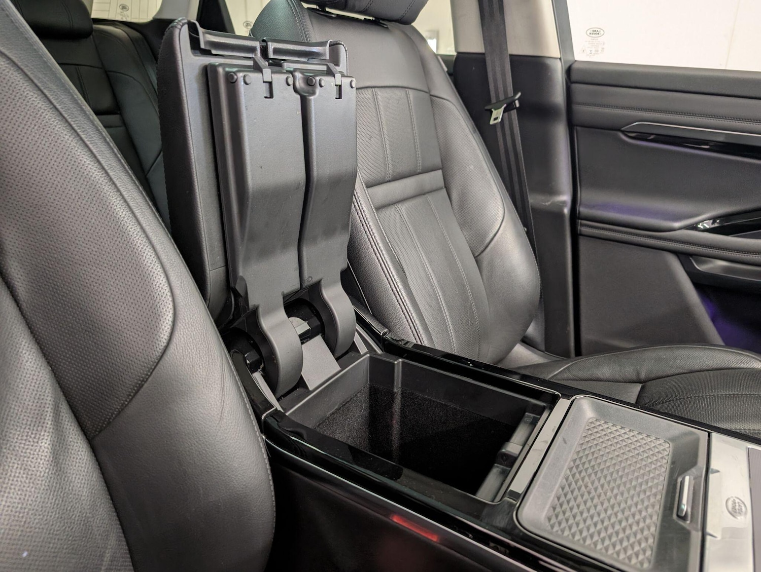 Used Land Rover Range Rover Evoque 2019 for sale - 76239535: Photo 81