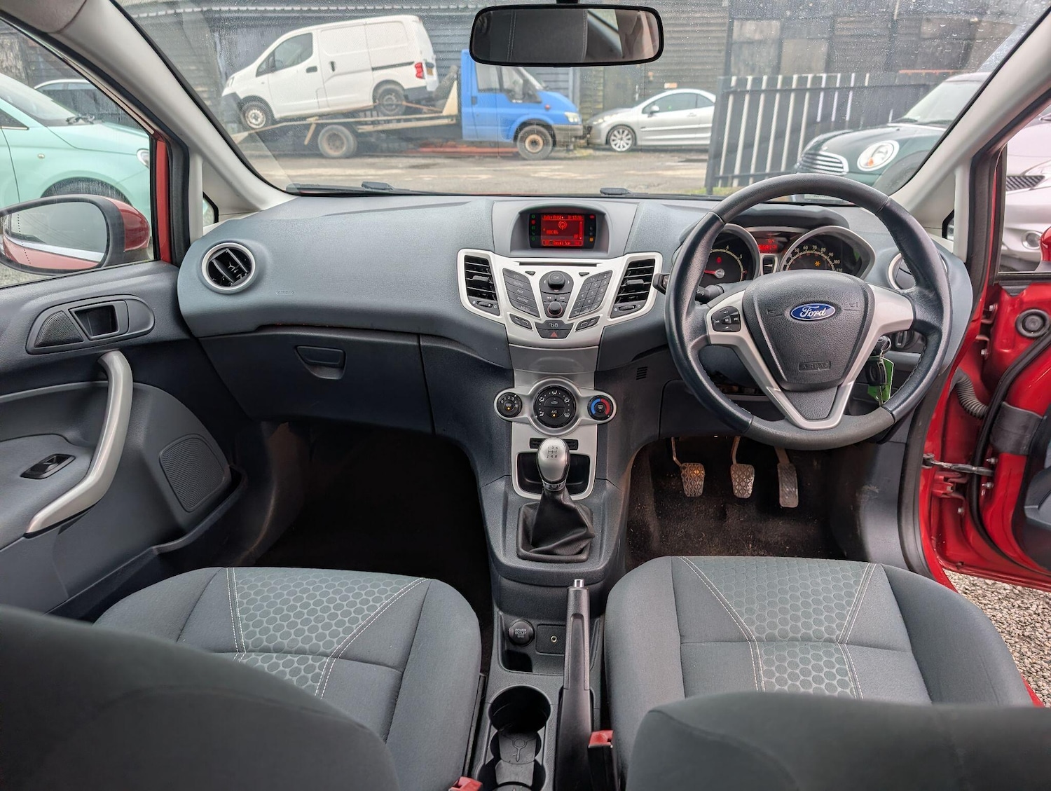 Used Ford Fiesta 2009 for sale - 77331300: Photo 4