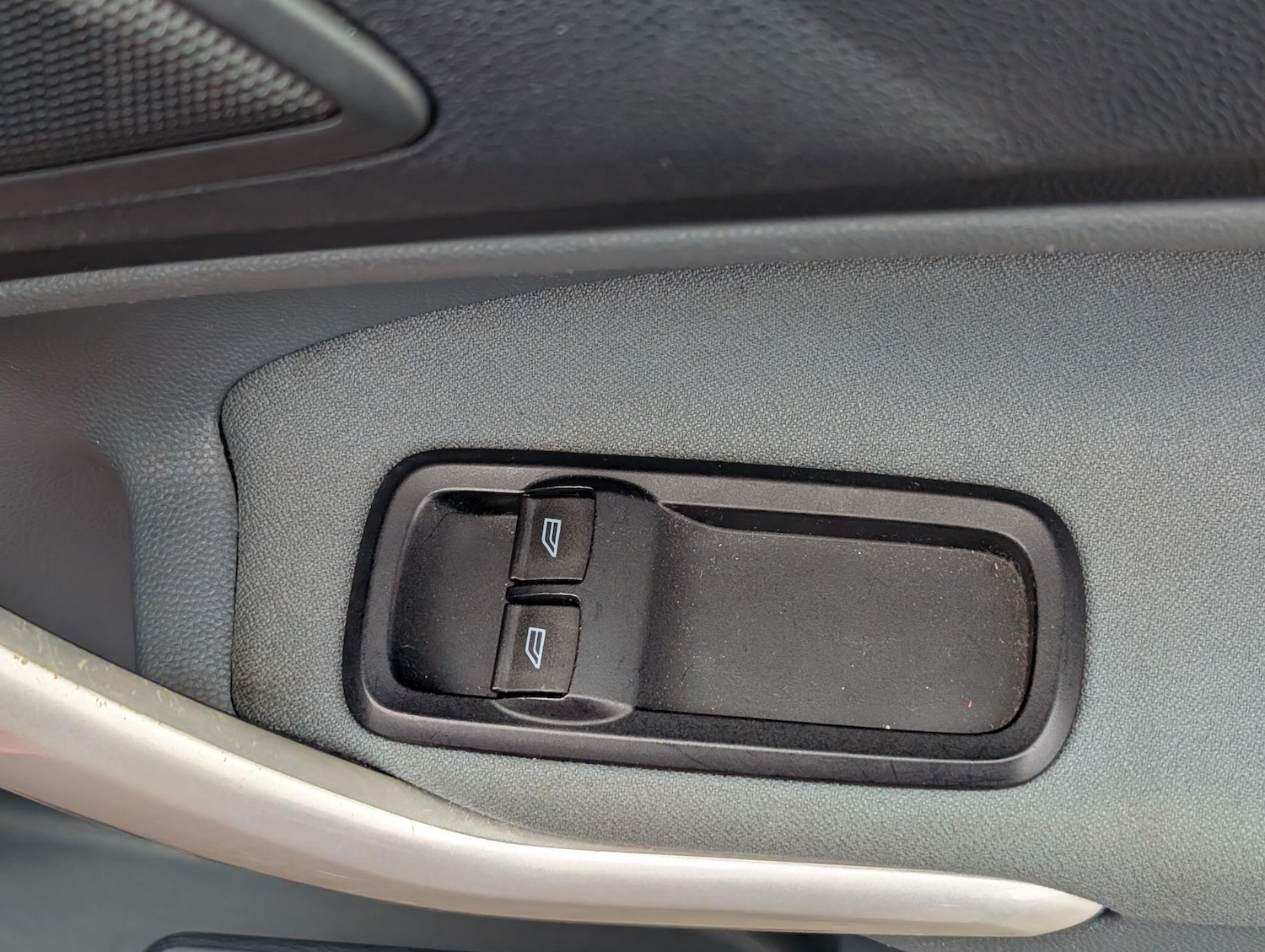 Used Ford Fiesta 2009 for sale - 77331300: Photo 5