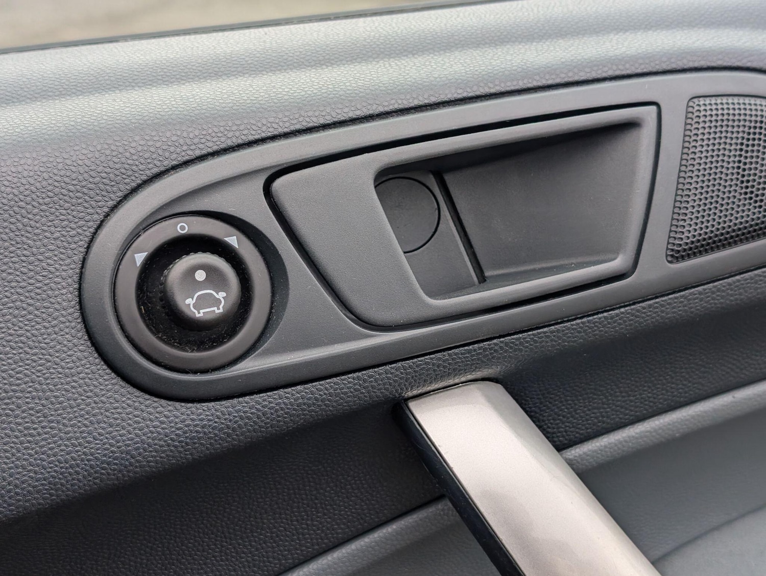 Used Ford Fiesta 2009 for sale - 77331300: Photo 6