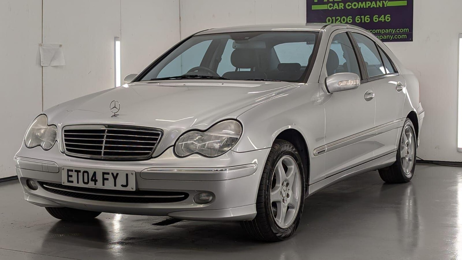 Used Mercedes-Benz C Class 2004 for sale - 76337732: Photo 1