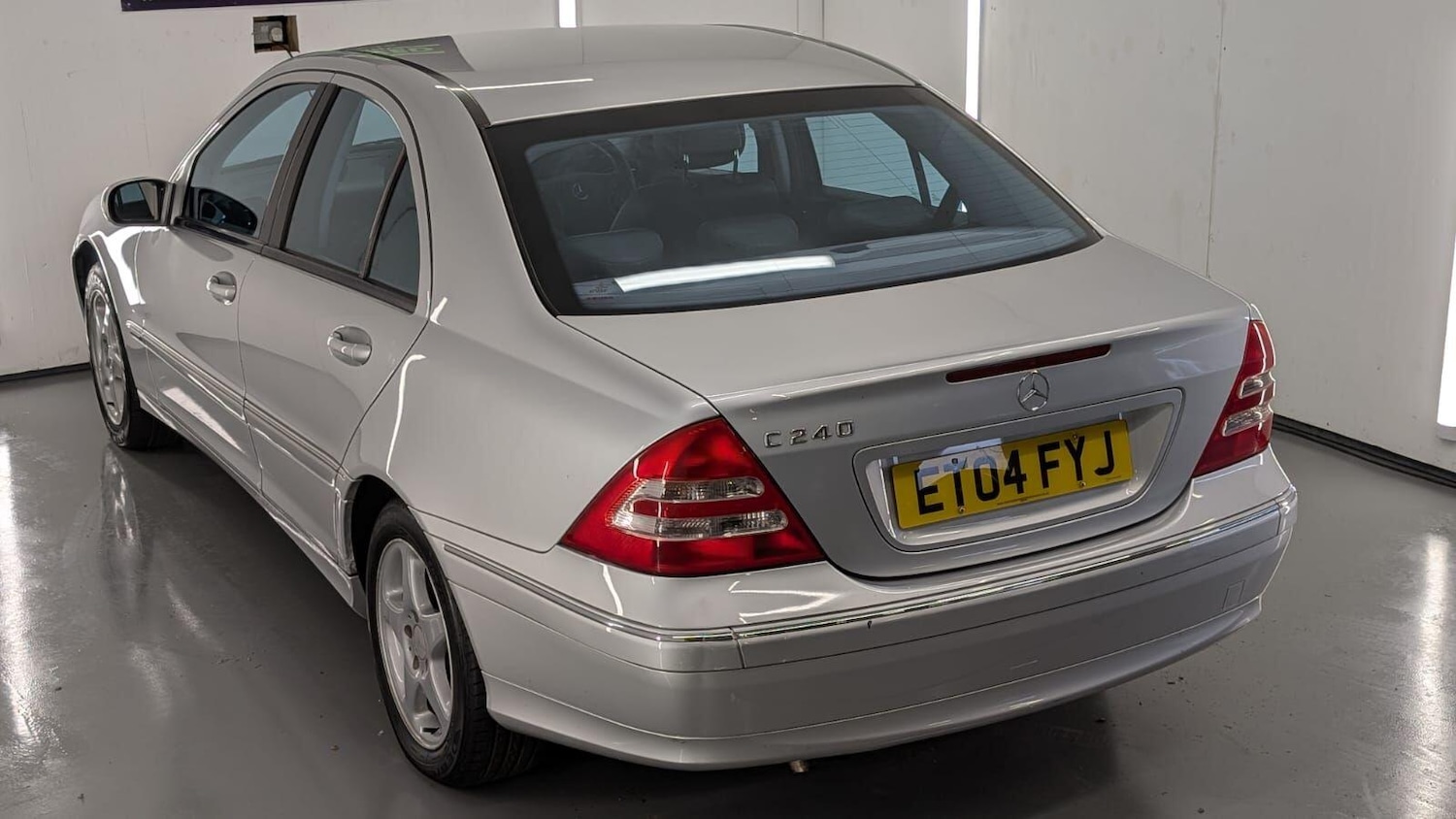 Used Mercedes-Benz C Class 2004 for sale - 76337732: Photo 16