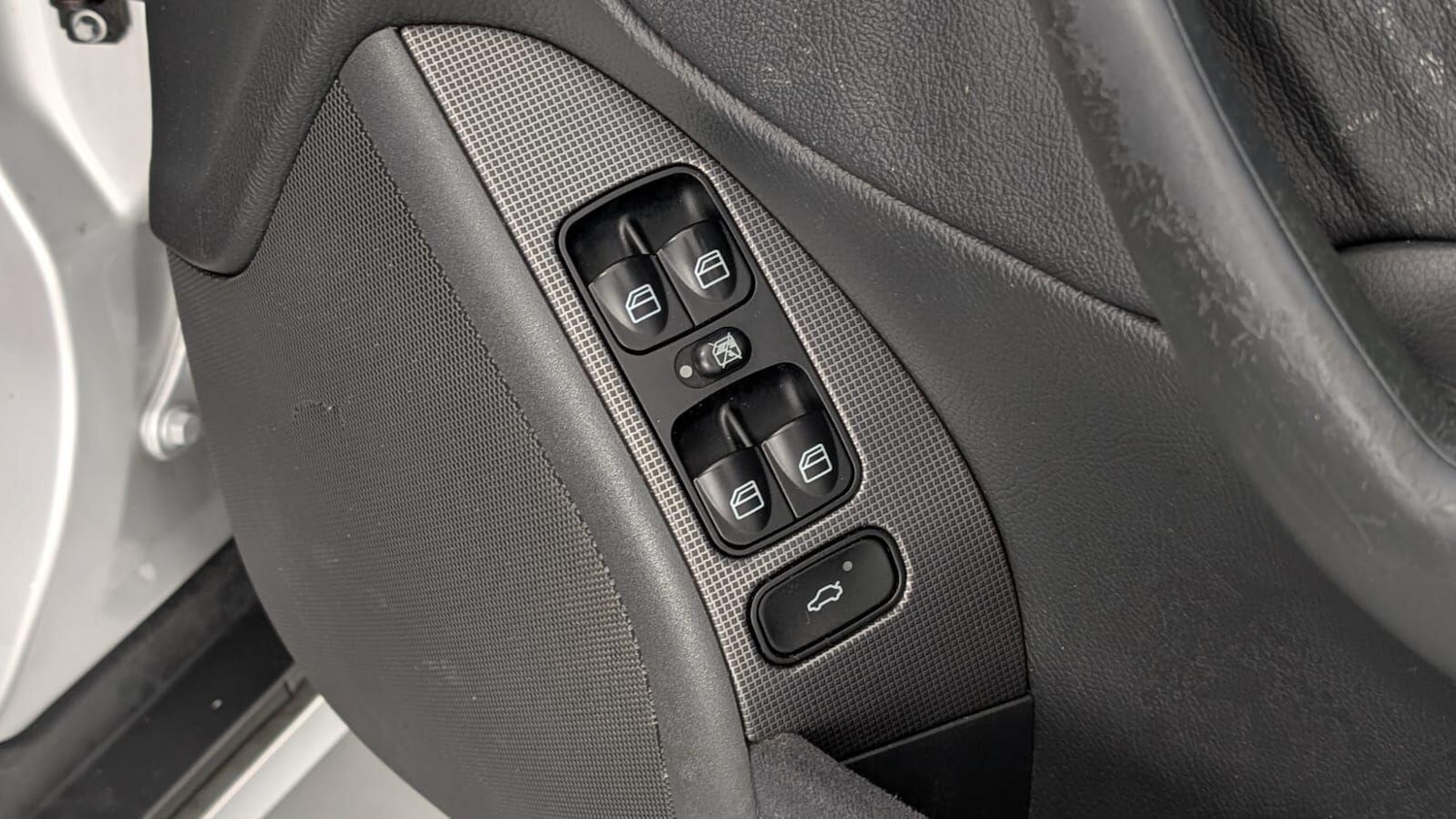 Used Mercedes-Benz C Class 2004 for sale - 76337732: Photo 38