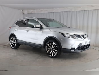 Used Nissan Qashqai 2014 for sale - 76607782: Photo