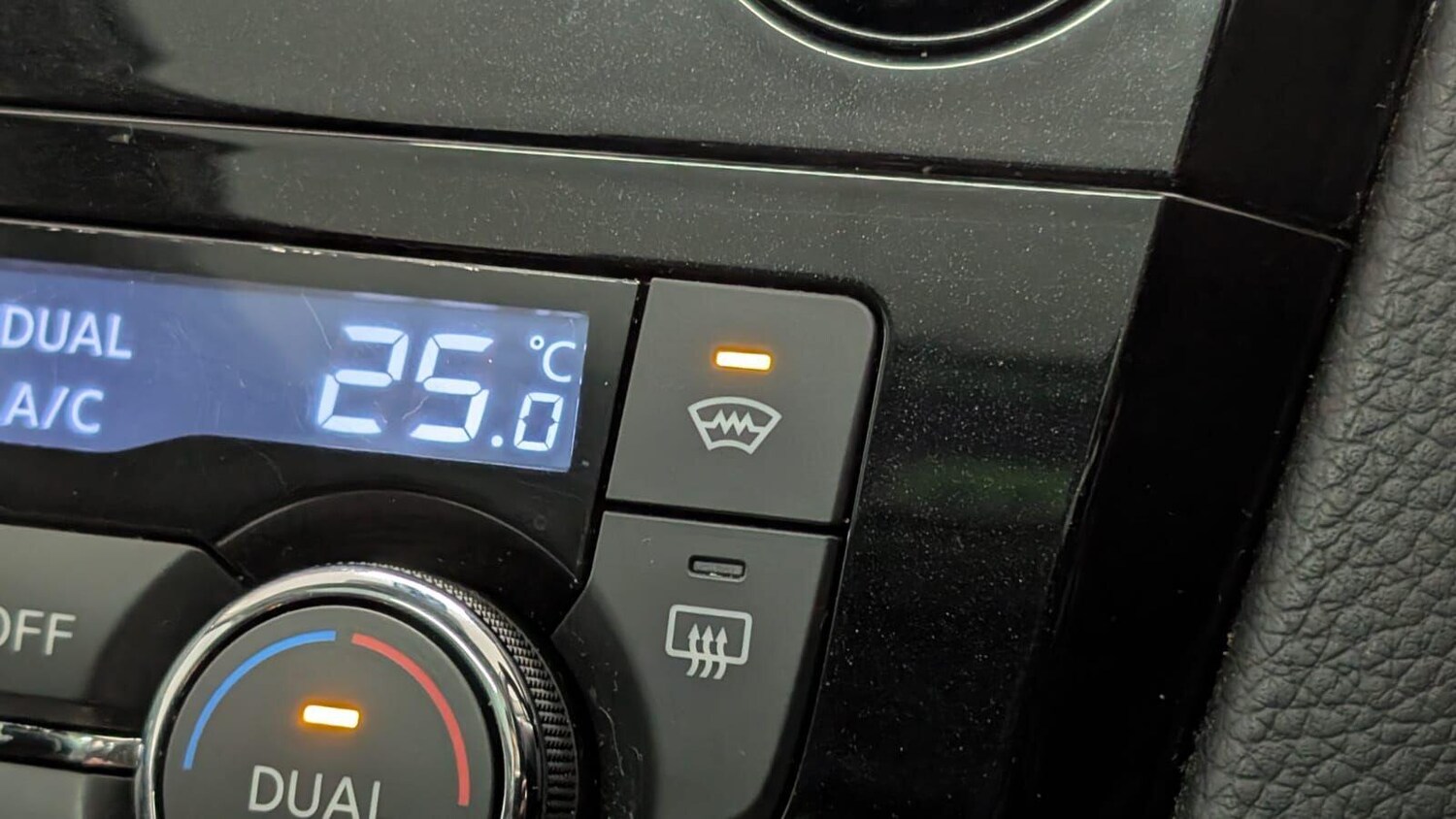 Used Nissan Qashqai 2014 for sale - 76607782: Photo 40