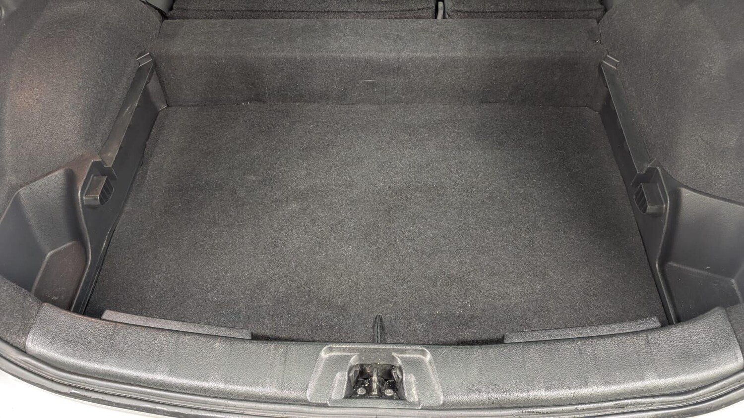 Used Nissan Qashqai 2014 for sale - 76607782: Photo 95