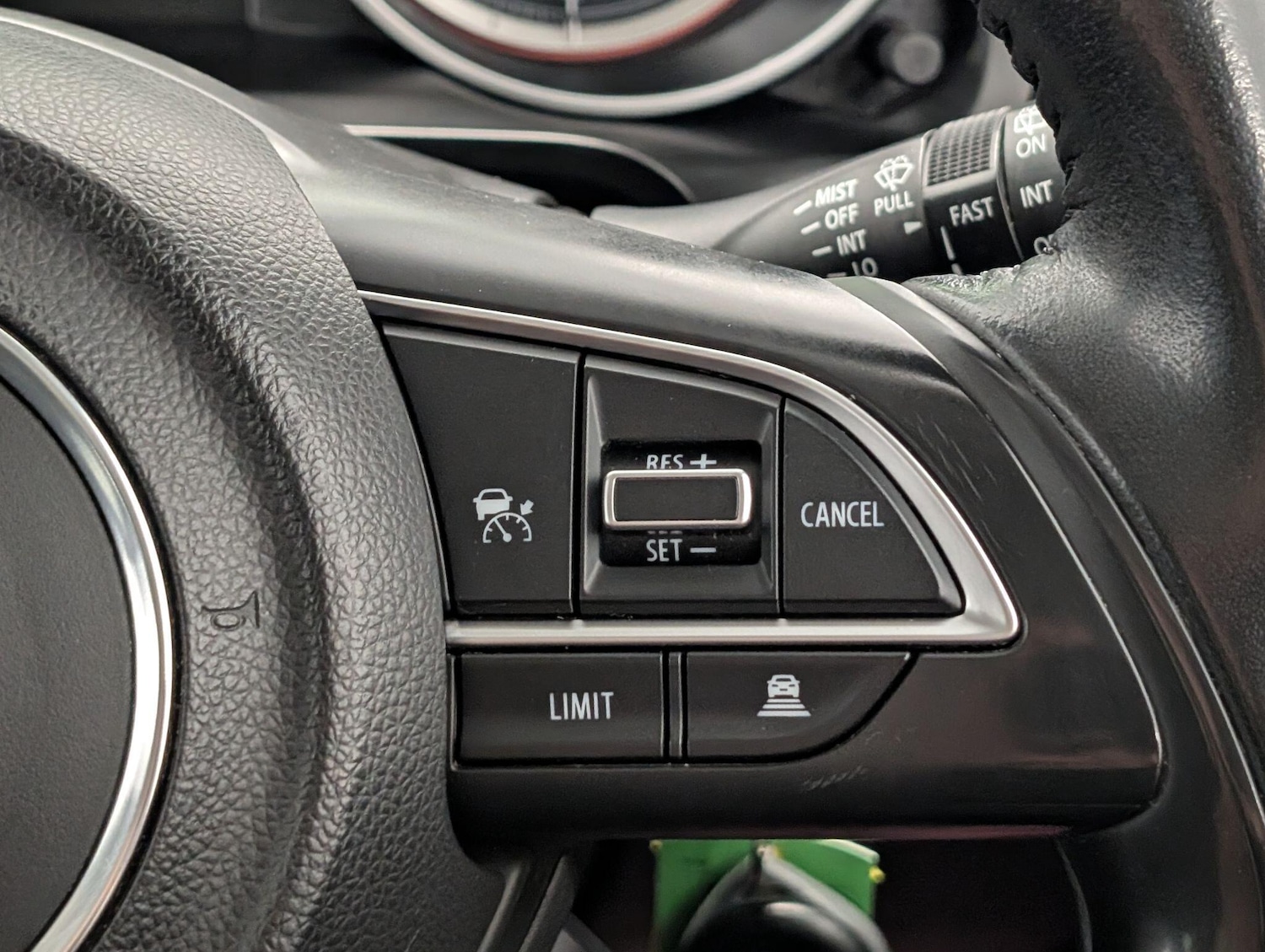 Used Suzuki Swift 2022 for sale - 76247087: Photo 42