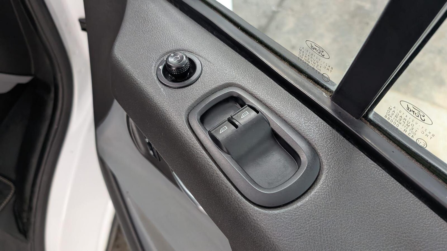 Used Ford Transit Custom 2016 for sale - 78185403: Photo 37