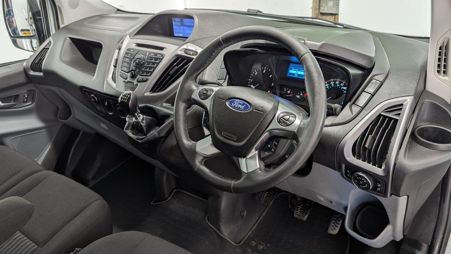 Used Ford Transit Custom 2016 for sale - 78185403: Photo 4