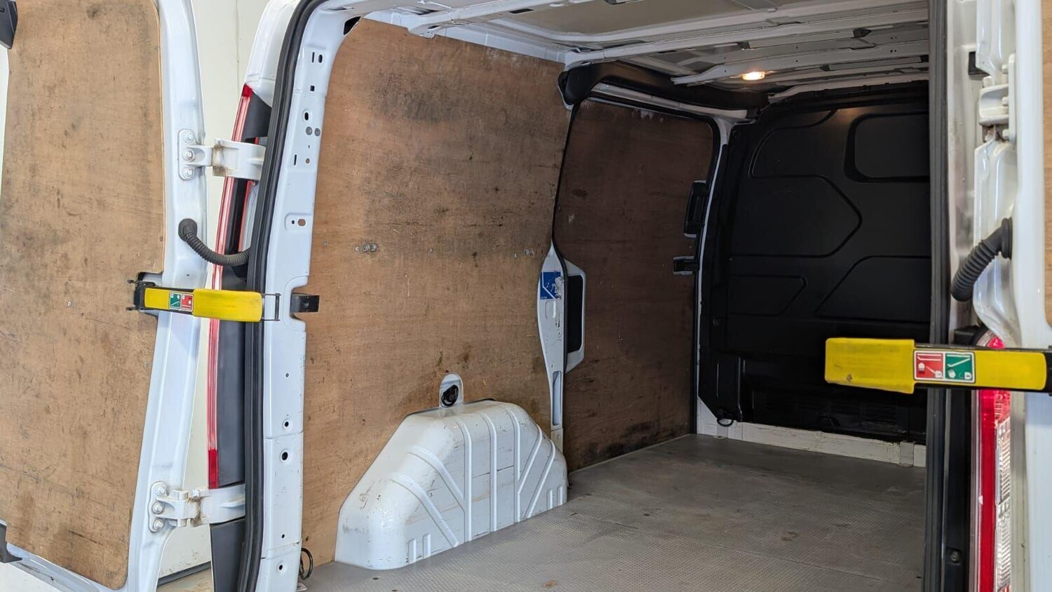 Used Ford Transit Custom 2016 for sale - 78185403: Photo 65