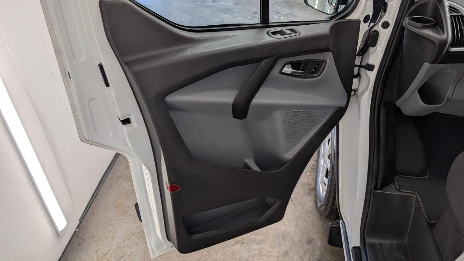 Used Ford Transit Custom 2016 for sale - 78185403: Photo 72