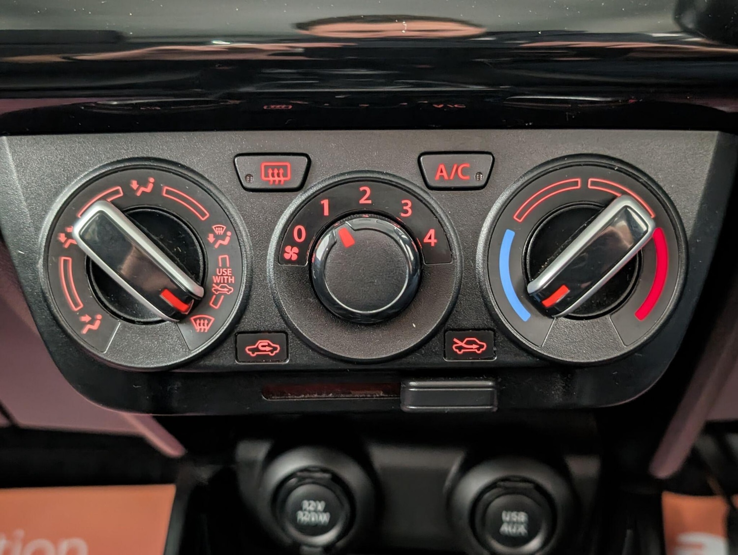 Used Suzuki Swift 2022 for sale - 76993526: Photo 38