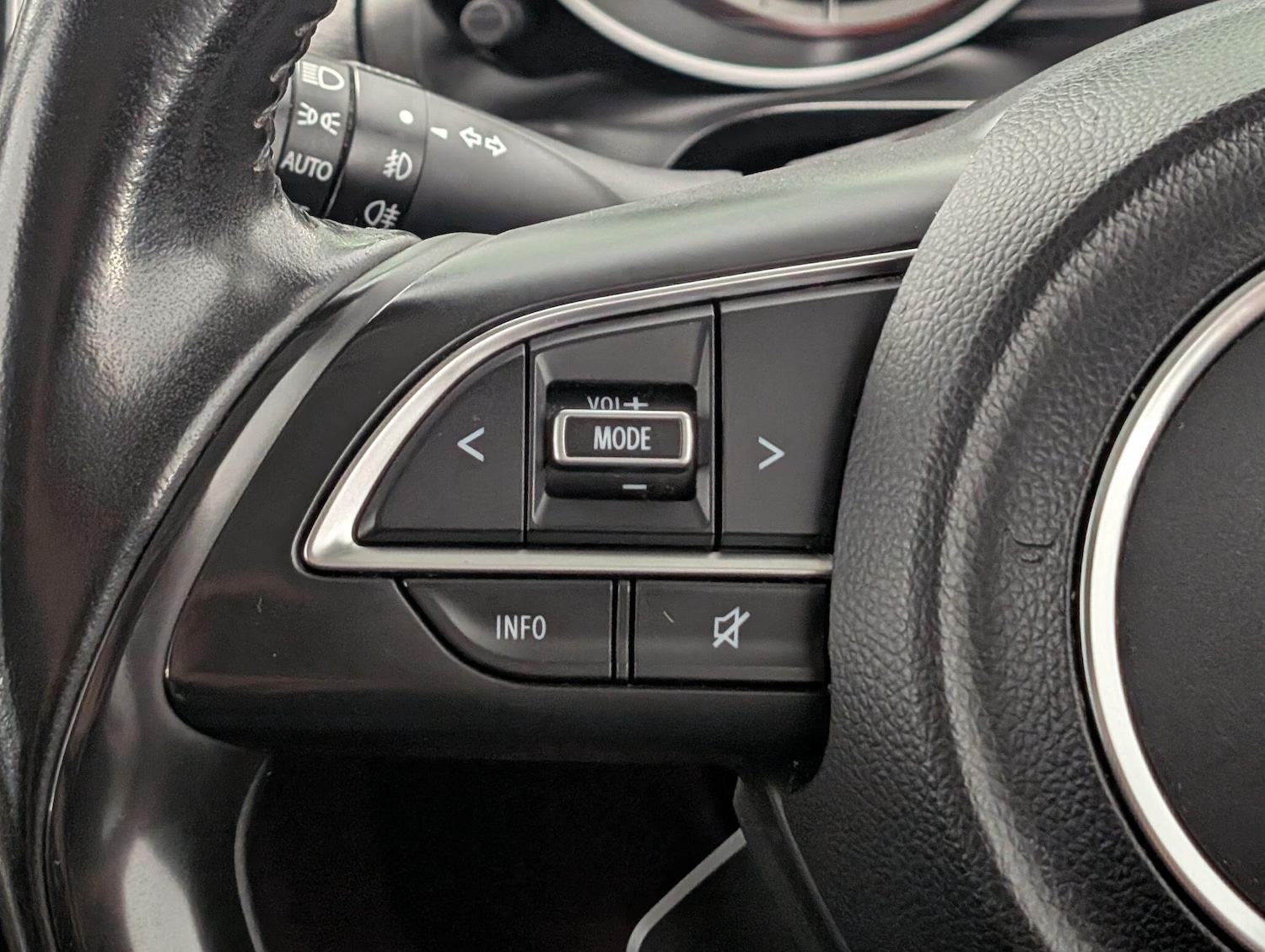 Used Suzuki Swift 2022 for sale - 76993526: Photo 43