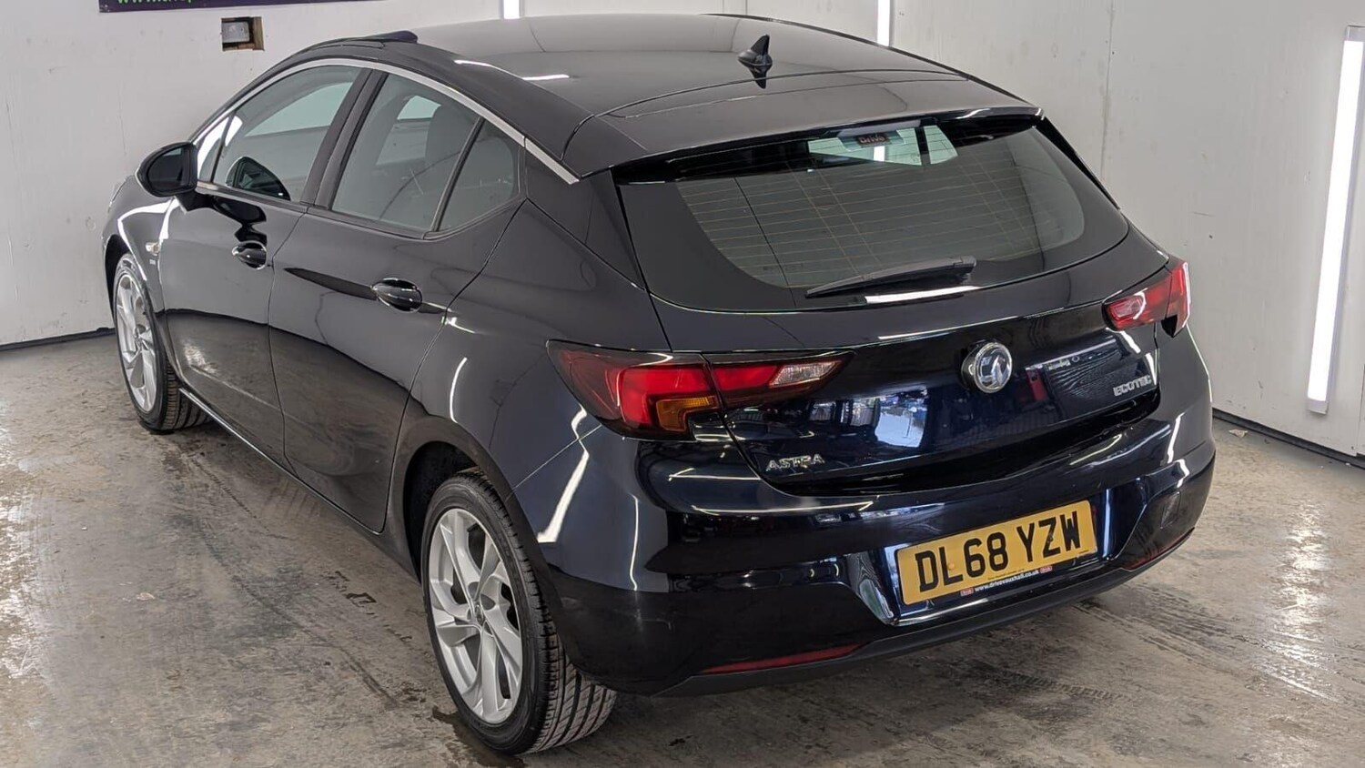 Used Vauxhall Astra for sale - 77909456: Photo 19