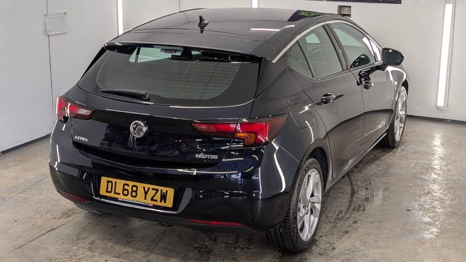 Used Vauxhall Astra for sale - 77909456: Photo 25