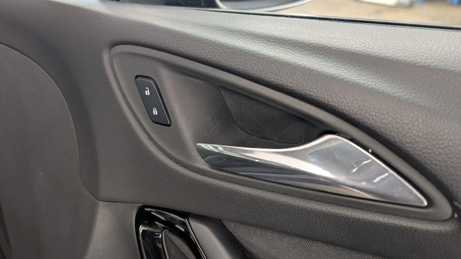 Used Vauxhall Astra for sale - 77909456: Photo 43