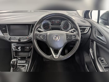 Used Vauxhall Astra 2018 for sale - 77909456: Photo