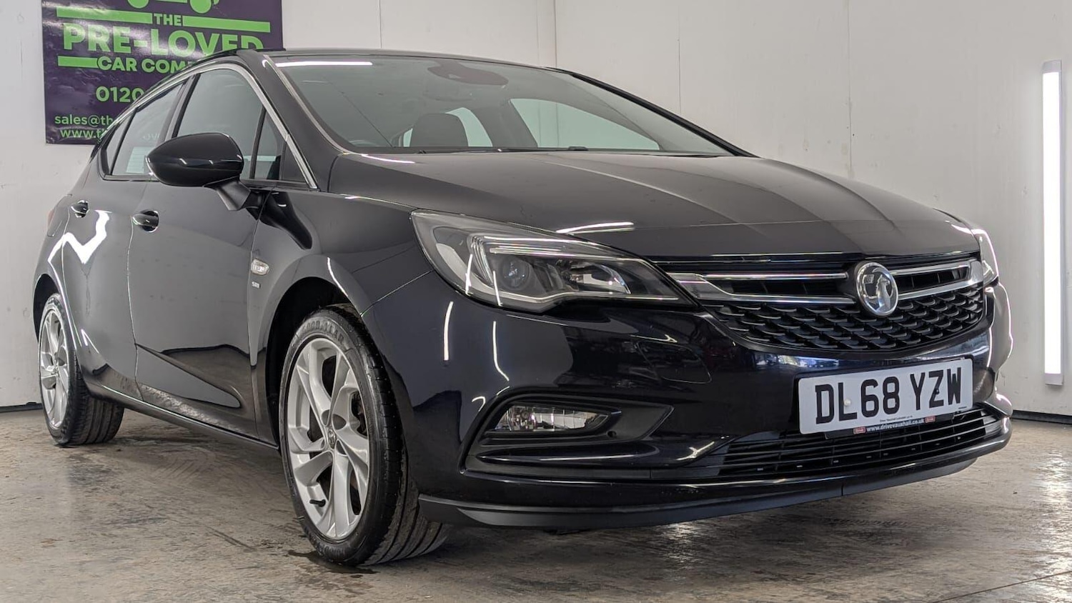 Used Vauxhall Astra for sale - 77909456: Photo 5