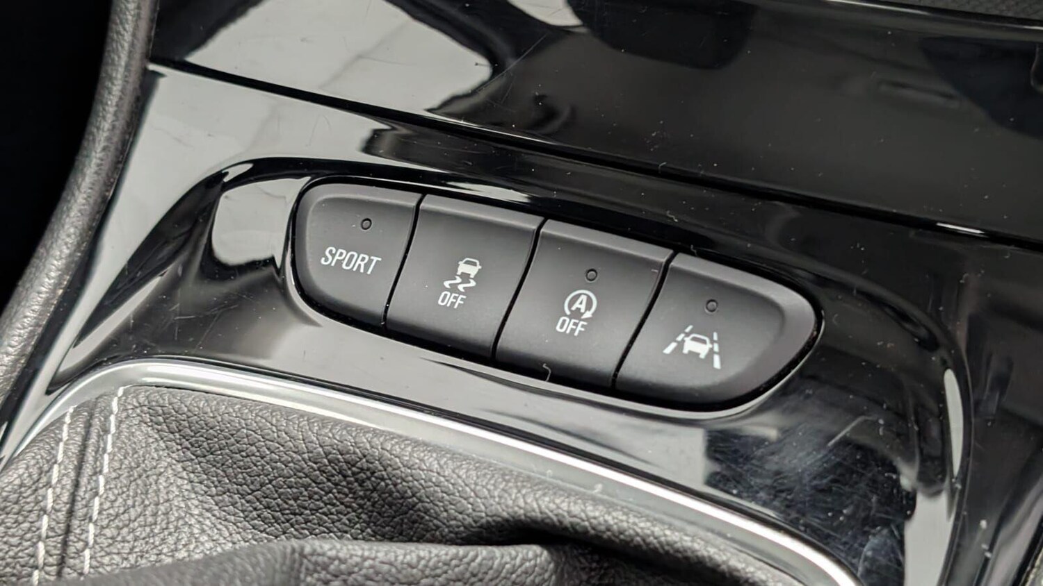 Used Vauxhall Astra for sale - 77909456: Photo 50