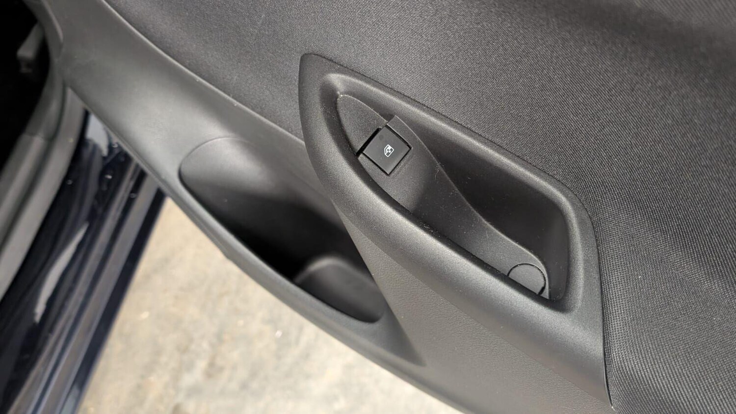 Used Vauxhall Astra for sale - 77909456: Photo 60