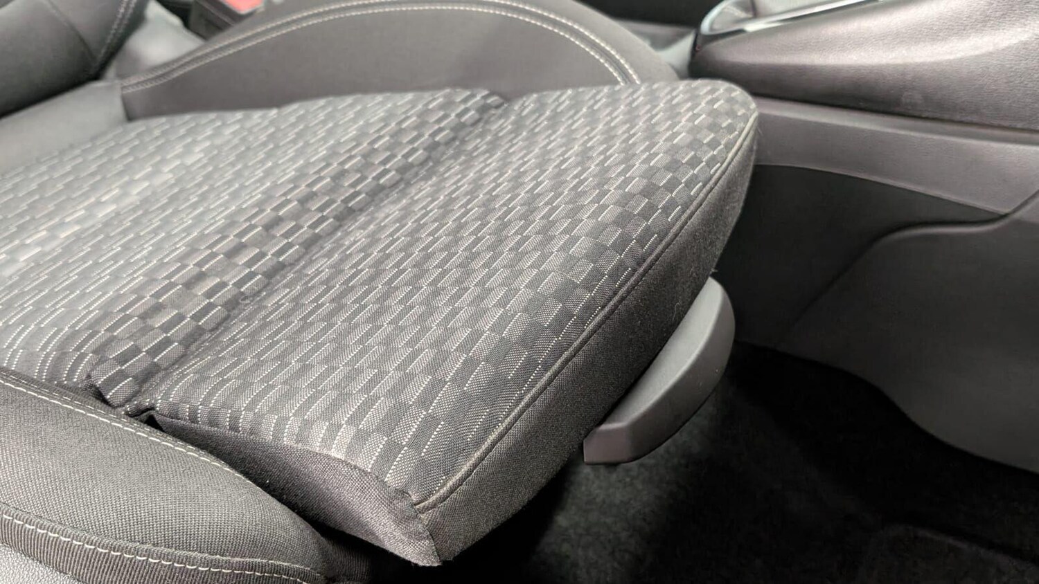 Used Vauxhall Astra for sale - 77909456: Photo 78