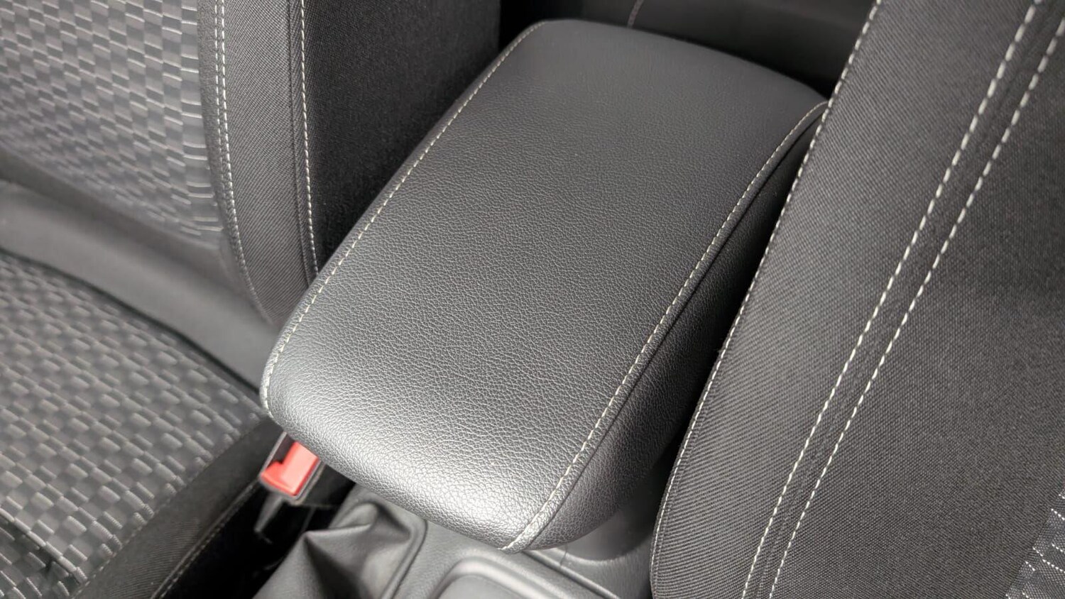 Used Vauxhall Astra for sale - 77909456: Photo 92