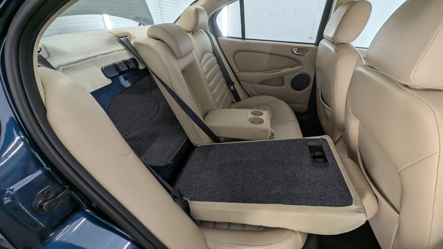 Used Jaguar X-Type 2008 for sale - 77671053: Photo 34