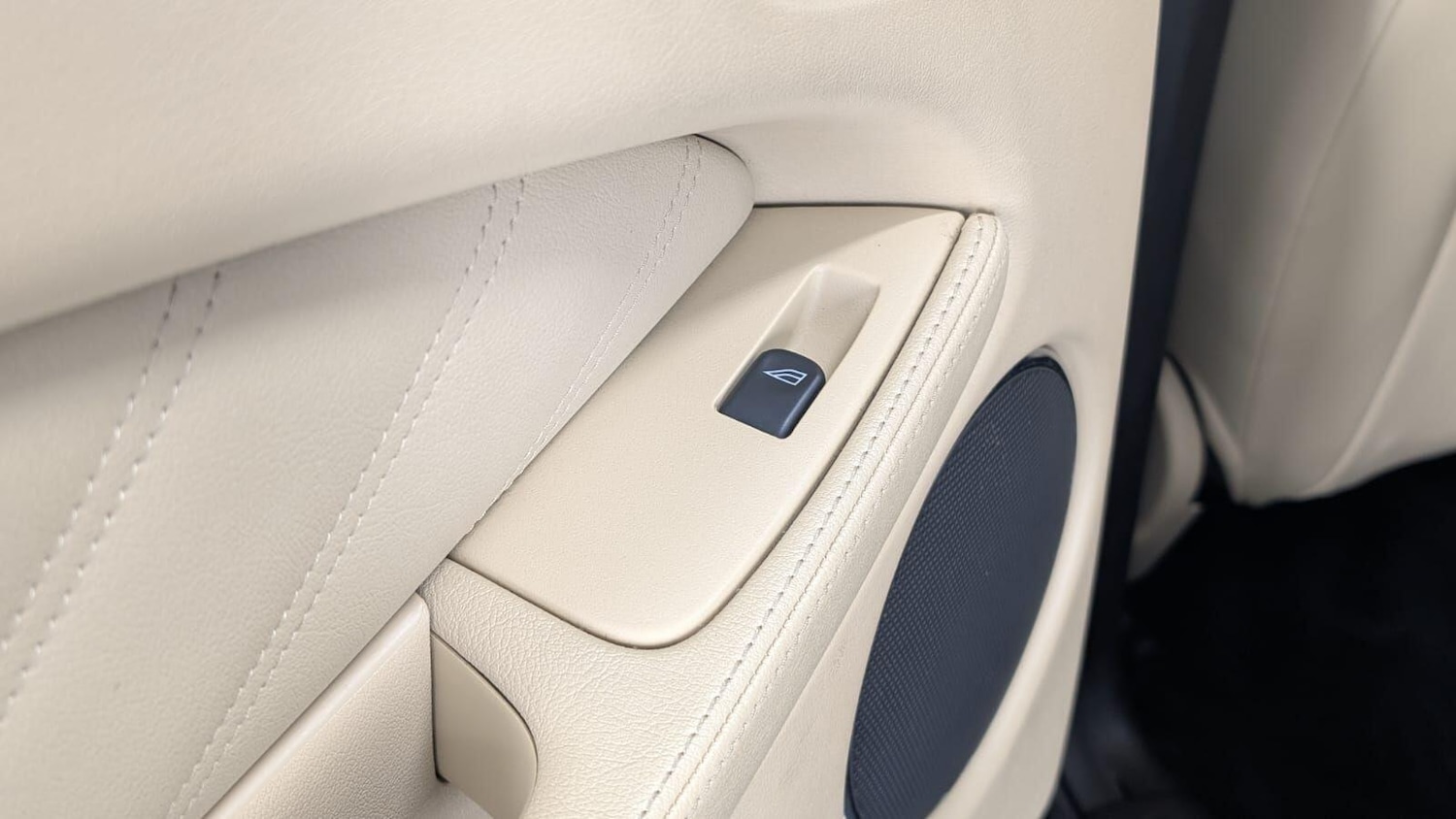 Used Jaguar X-Type 2008 for sale - 77671053: Photo 37