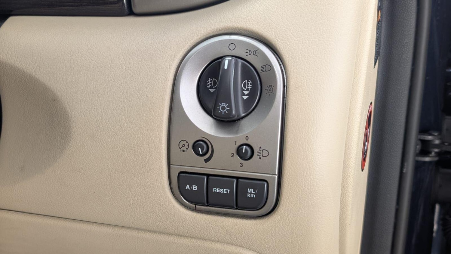 Used Jaguar X-Type 2008 for sale - 77671053: Photo 39