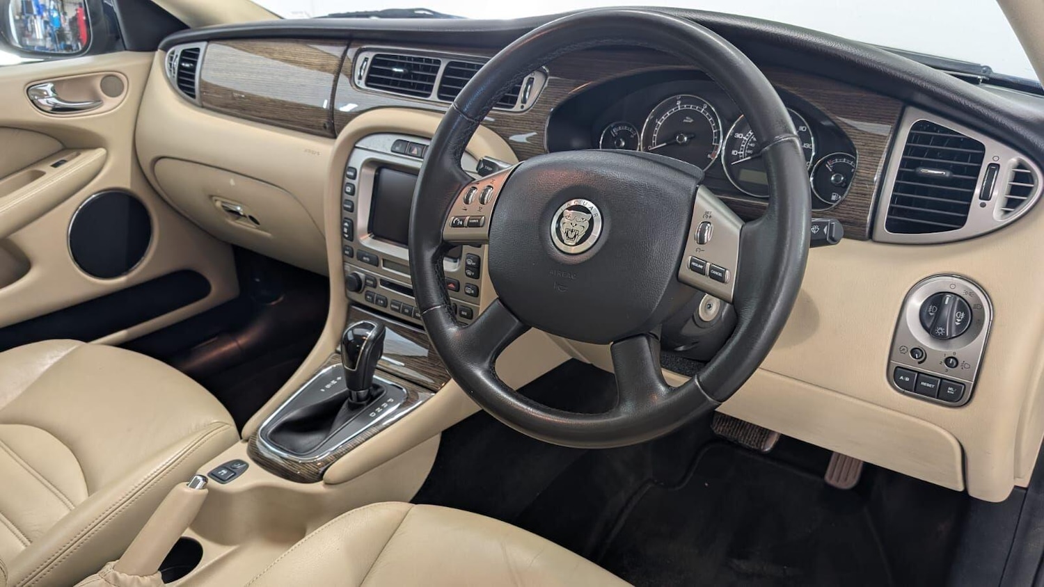 Used Jaguar X-Type 2008 for sale - 77671053: Photo 92