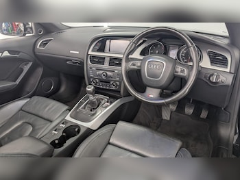 Used Audi A5 2010 for sale - 77695737: Photo