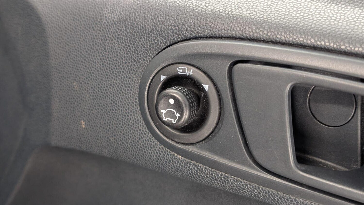 Used Ford Fiesta 2009 for sale - 78058454: Photo 45