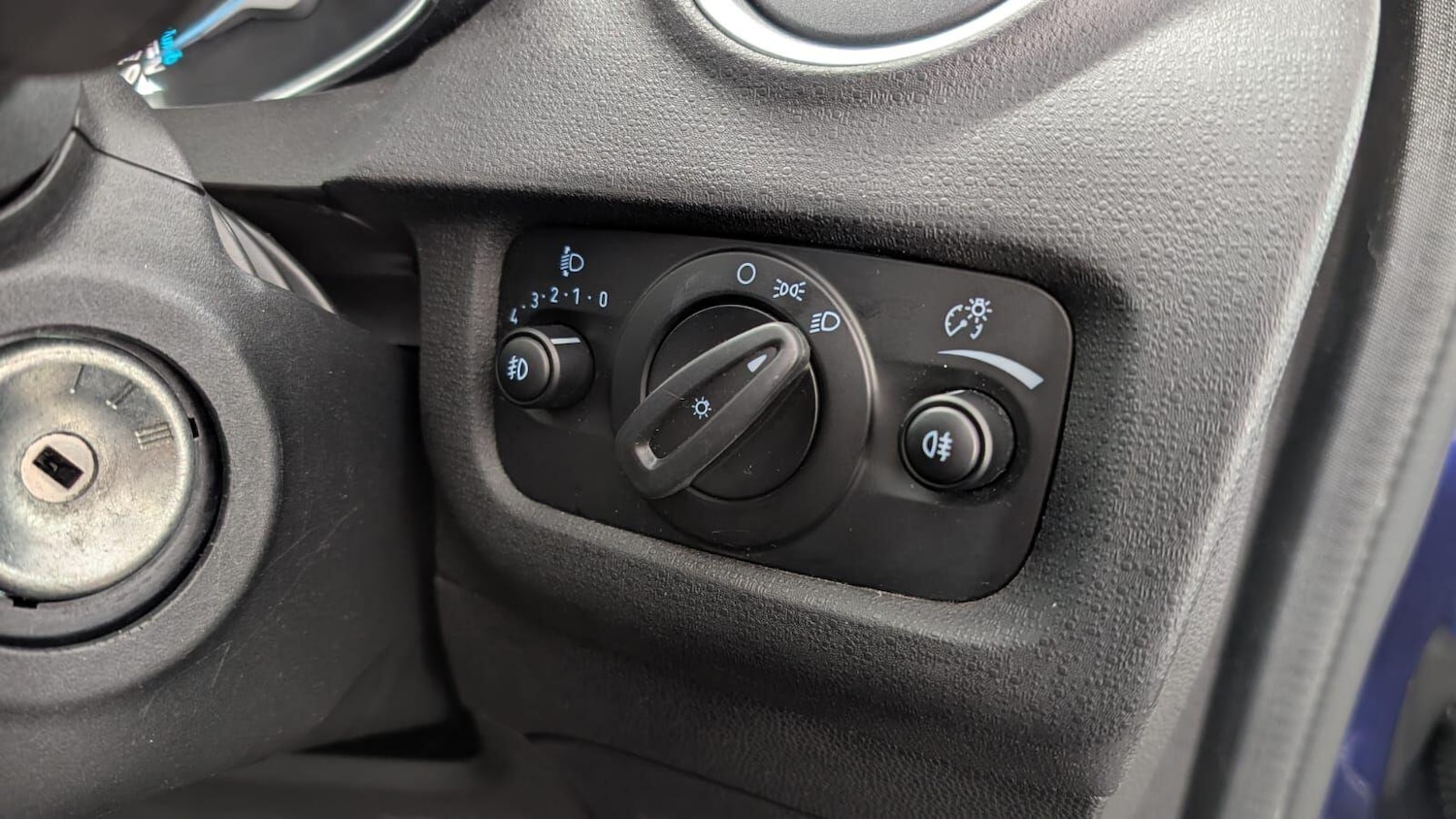 Used Ford Fiesta 2015 for sale - 77439672: Photo 54