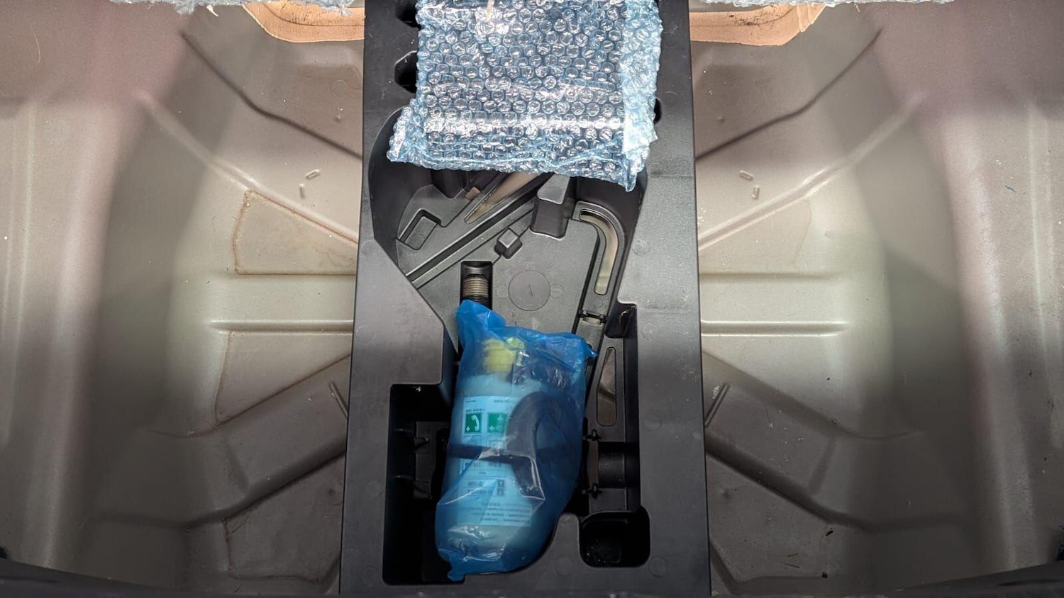 Used Peugeot 108 2015 for sale - 77238561: Photo 29