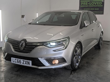 2016 (66) - 1.6 dCi Signature Nav Euro 6 (s/s) 5dr