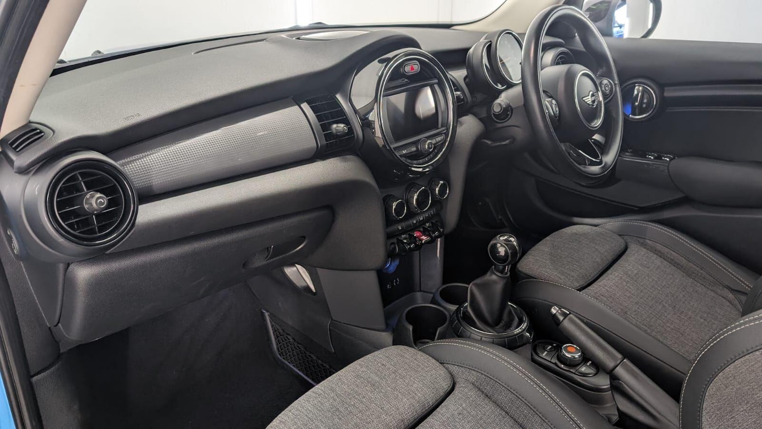 Used MINI Hatch 2016 for sale - 77598132: Photo 28