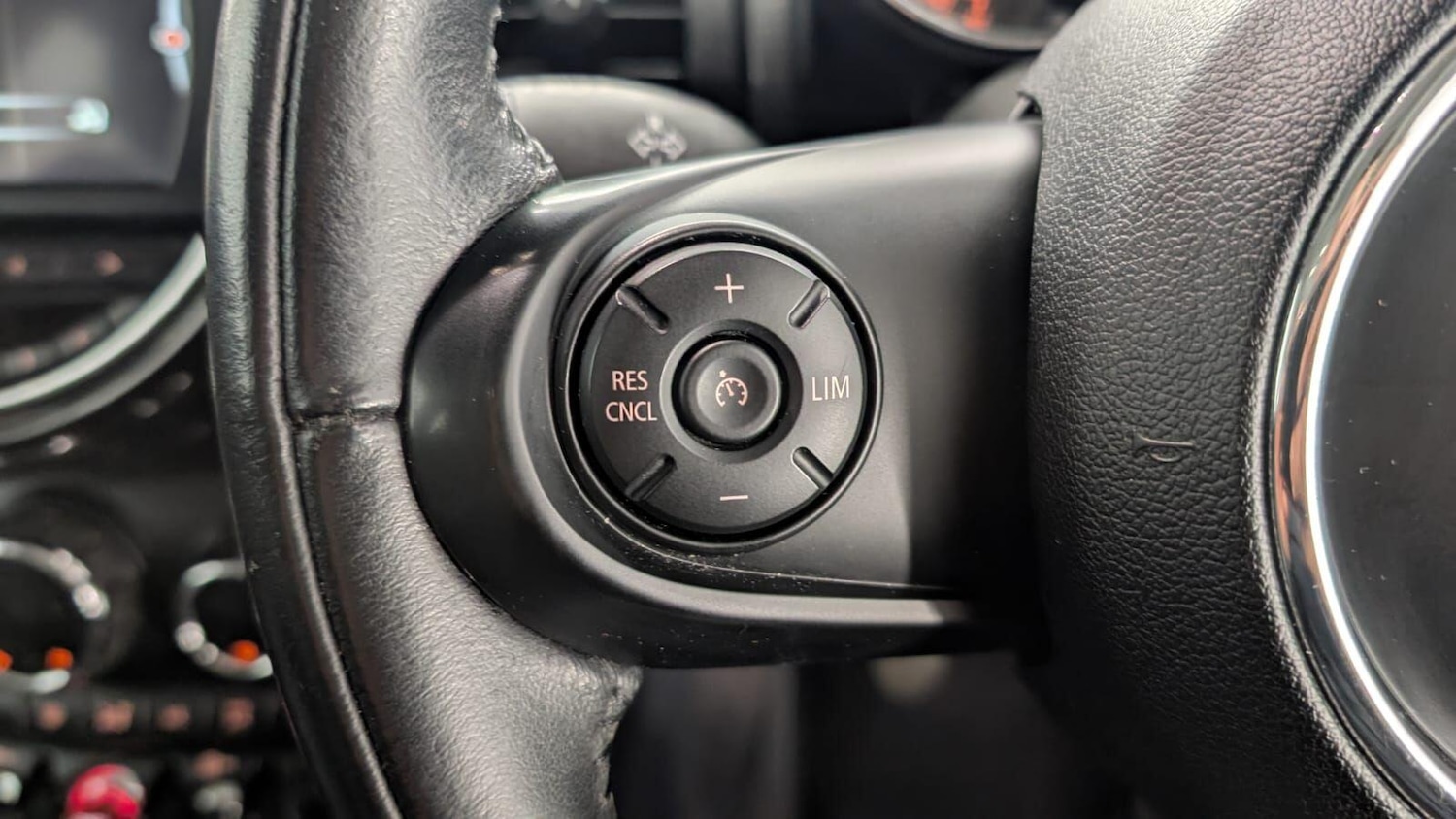 Used MINI Hatch 2016 for sale - 77598132: Photo 45