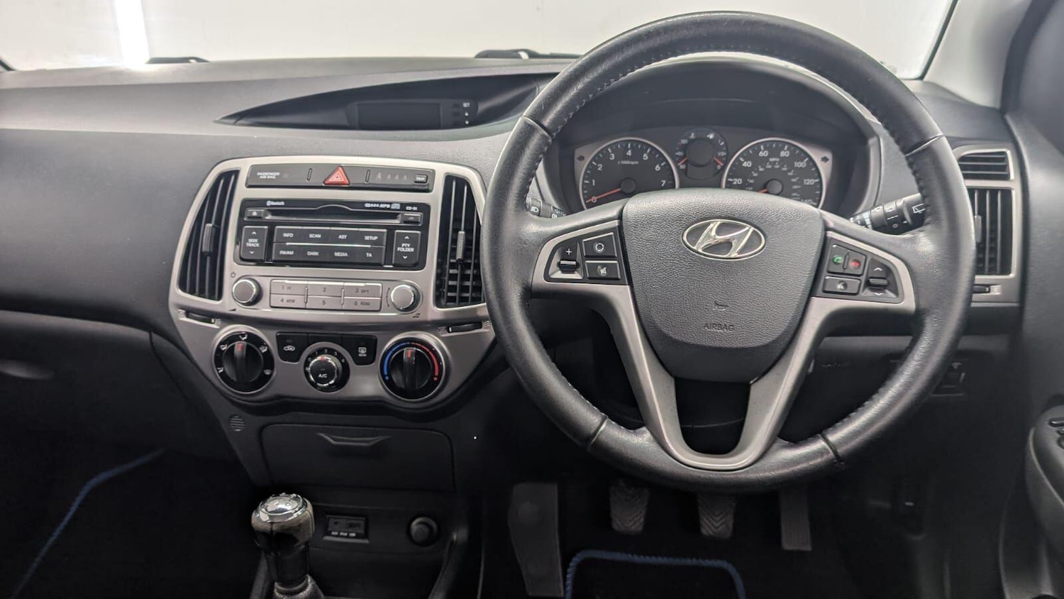 Used Hyundai i20 2014 for sale - 76913587: Photo 26