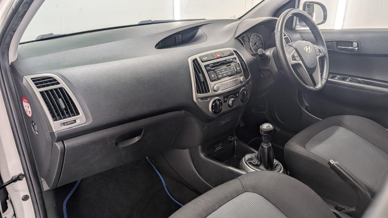 Used Hyundai i20 2014 for sale - 76913587: Photo 27