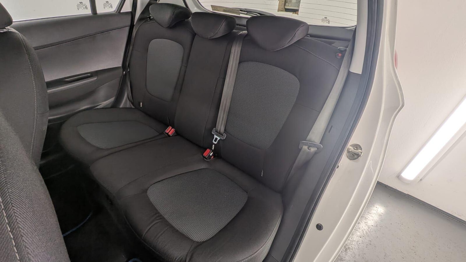 Used Hyundai i20 2014 for sale - 76913587: Photo 32