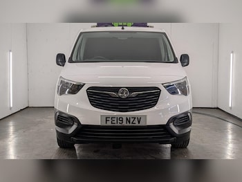 Vauxhall - Combo