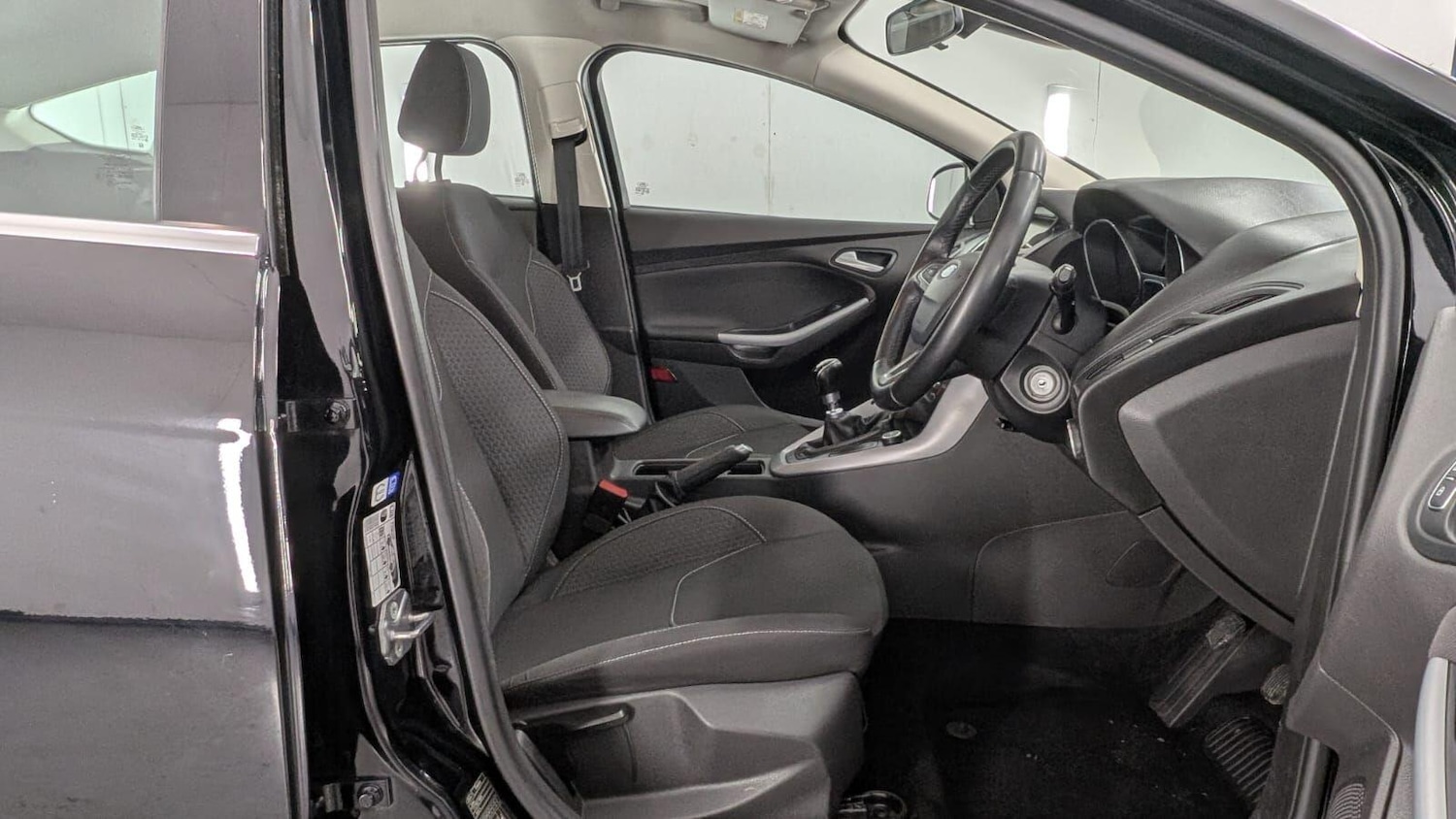 Used Ford Focus for sale - 77016511: Photo 28