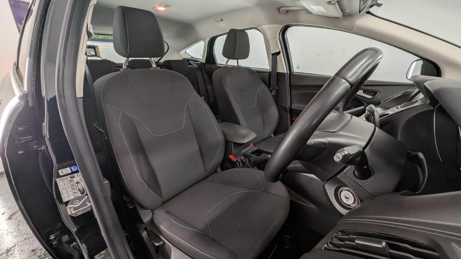 Used Ford Focus for sale - 77016511: Photo 29