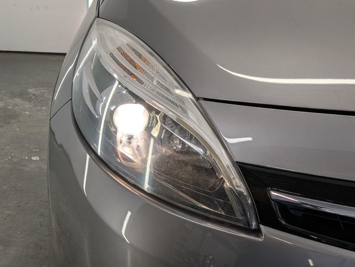 Used Renault Scenic 2015 for sale - 75940814: Photo 22