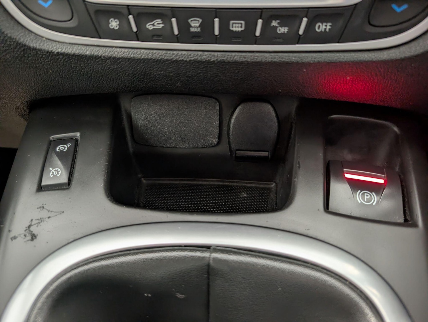 Used Renault Scenic 2015 for sale - 75940814: Photo 39